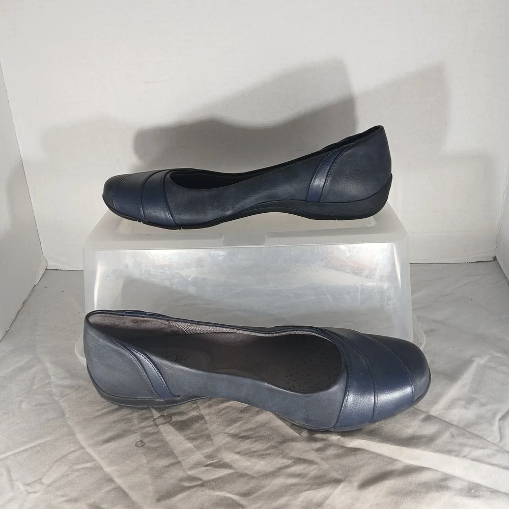 LifeStride Dover Flats Size 10M Navy Blue Soft System Comfort Professional Shoes